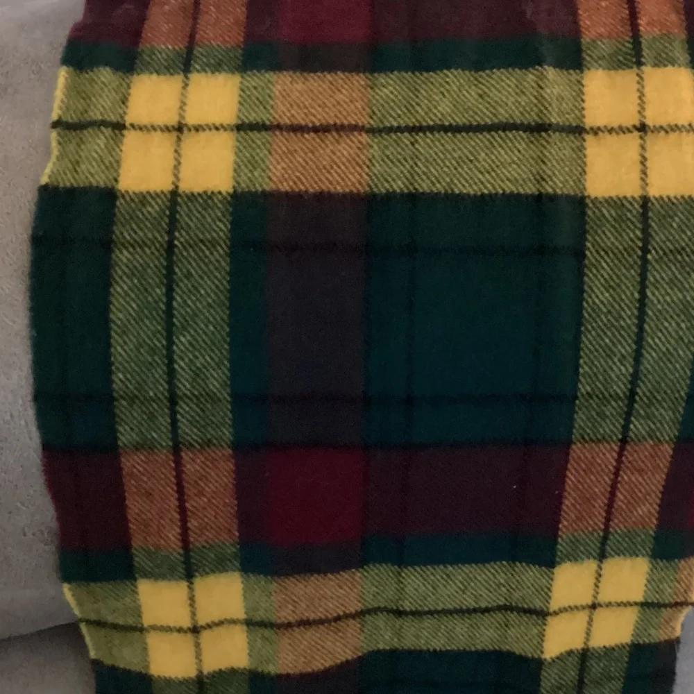 Unisex 100% Lambswool scarf Edinburgh old town weaving Scotland like new